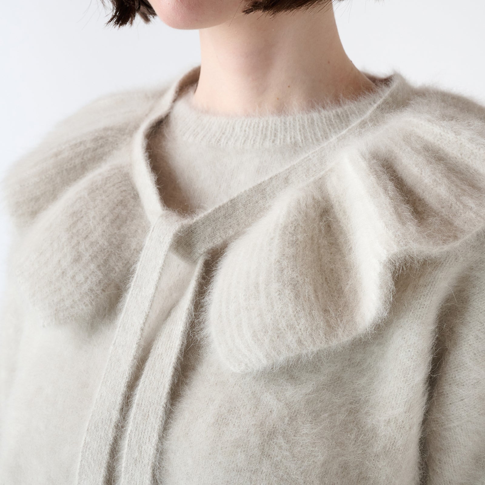 fox cashmere ruffled collar(フォックスカシミヤ フリルカラー)