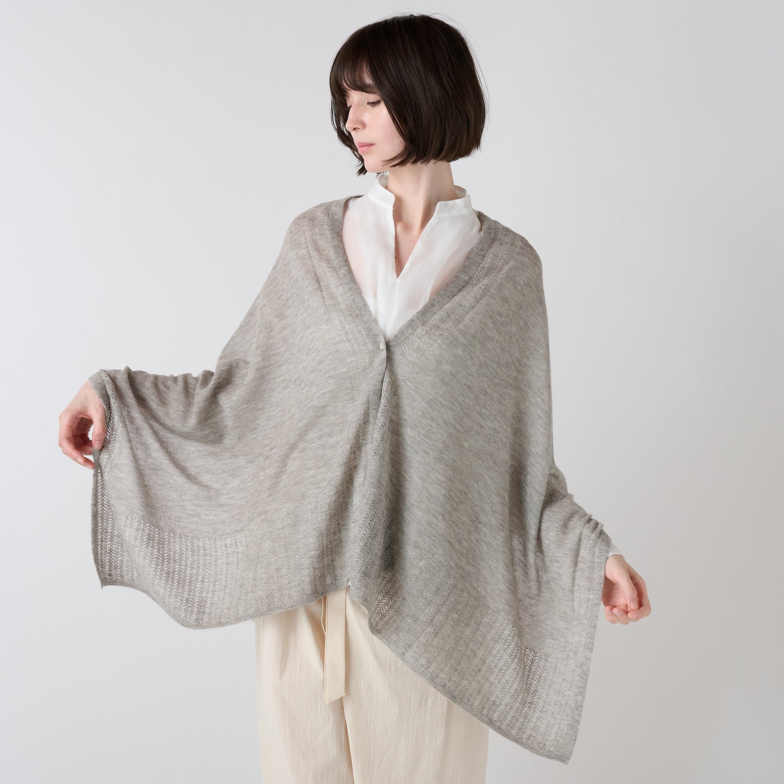 button knit stole(ボタン付き ニットストール)
