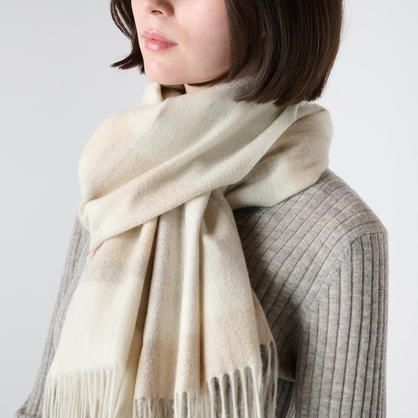 【Coming soon】cashmere jacquard stole(カシミヤ ジャカードストール)