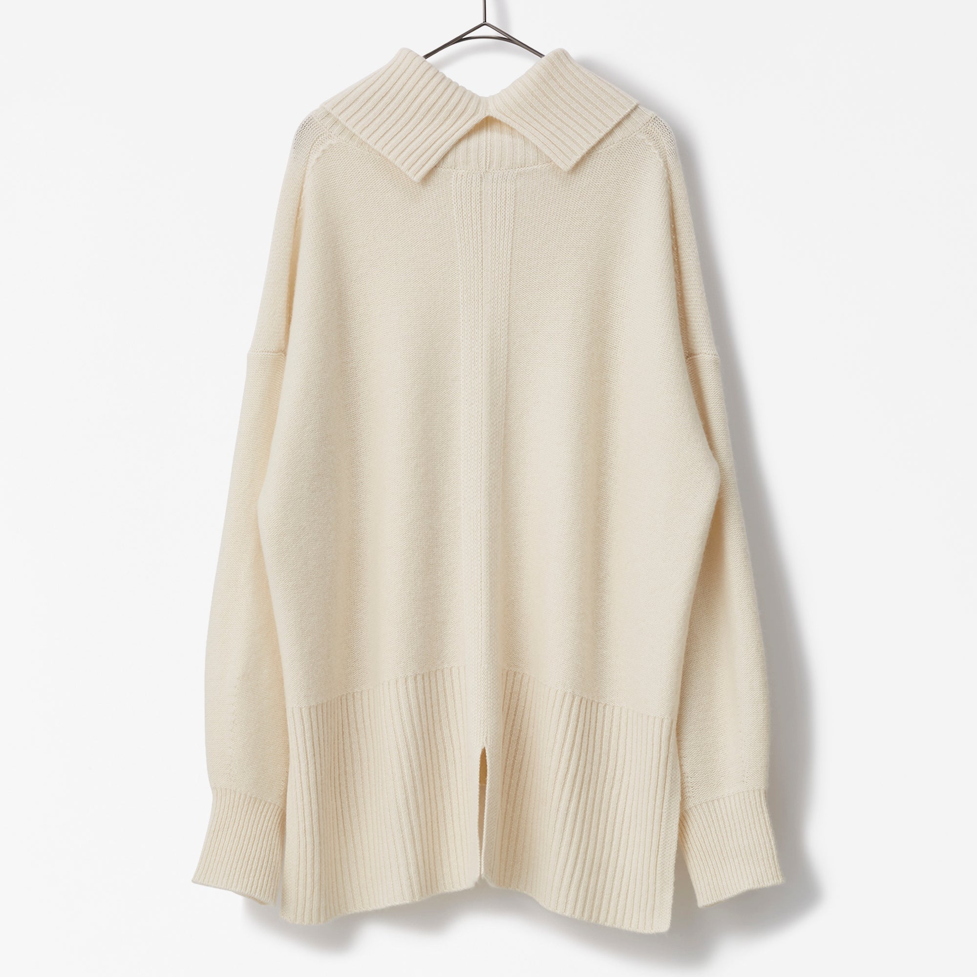 【24AW】cashmere off turtle knit pull over(カシミヤオフタートルニットプルオーバー)EC限定ギフトバッグ付き