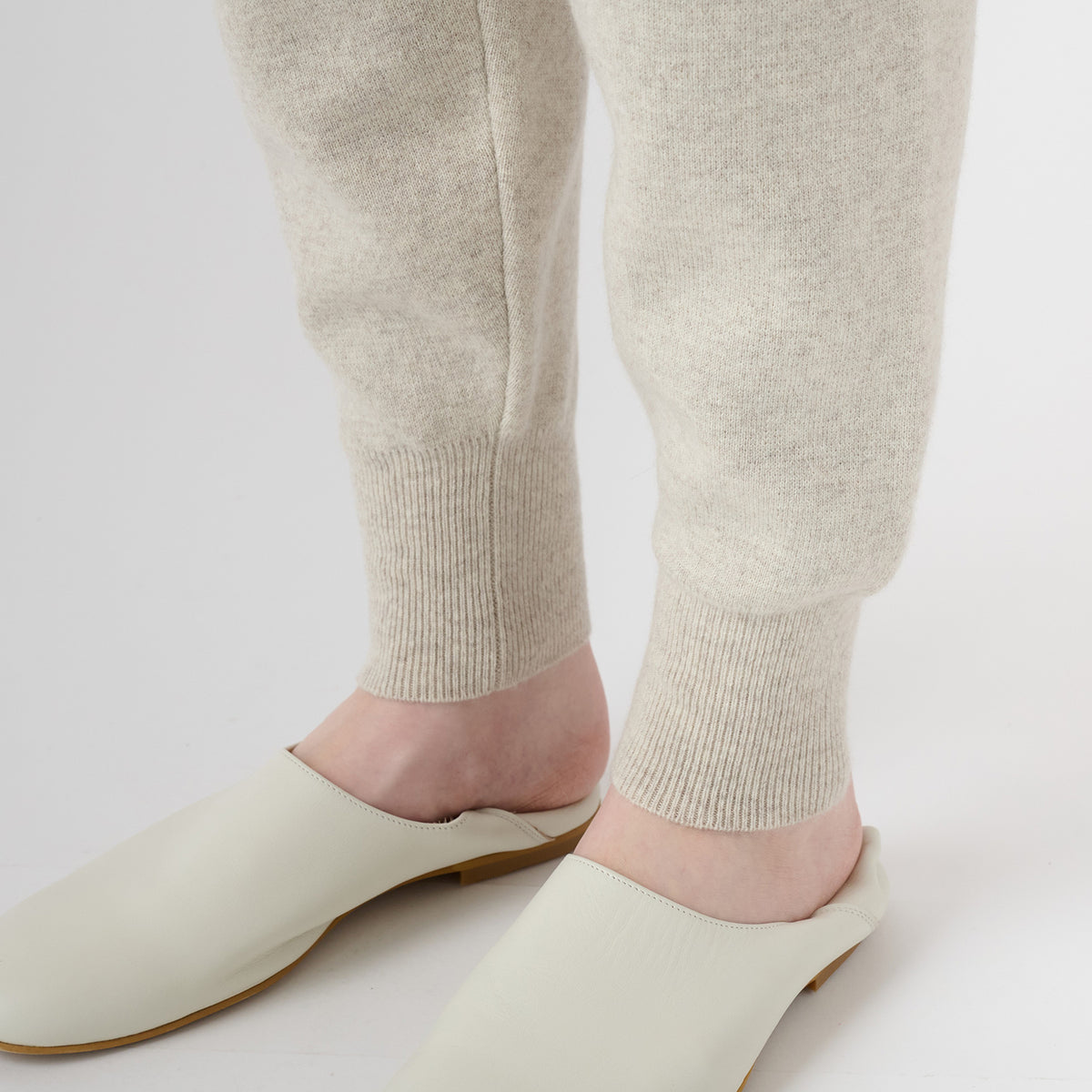 【Coming soon】cashmere rib knit pants(カシミヤ リブニットパンツ)
