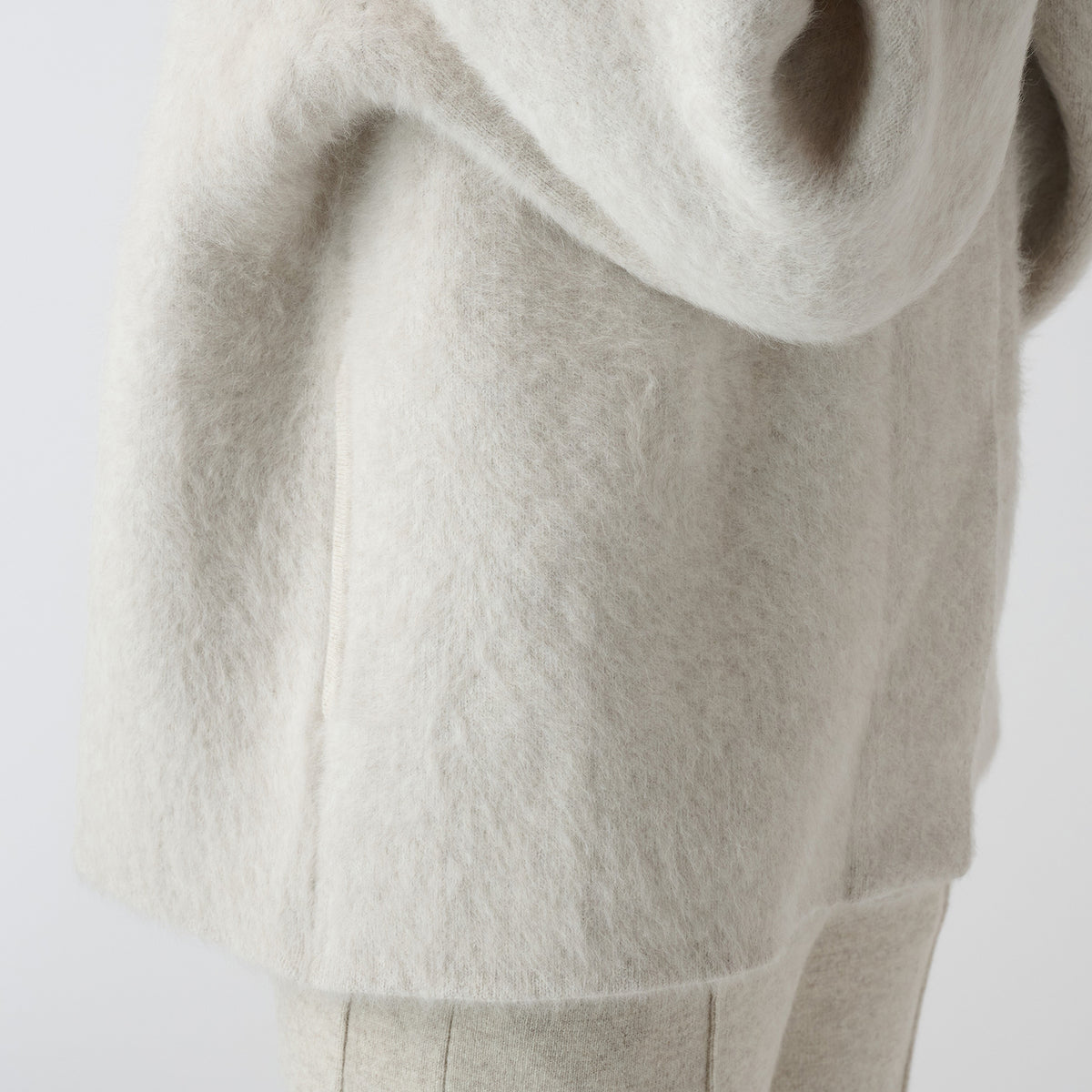 【Coming soon】fox cashmere knit stand collar short coat(フォックスカシミヤ ニットスタンドカラーショートコート)