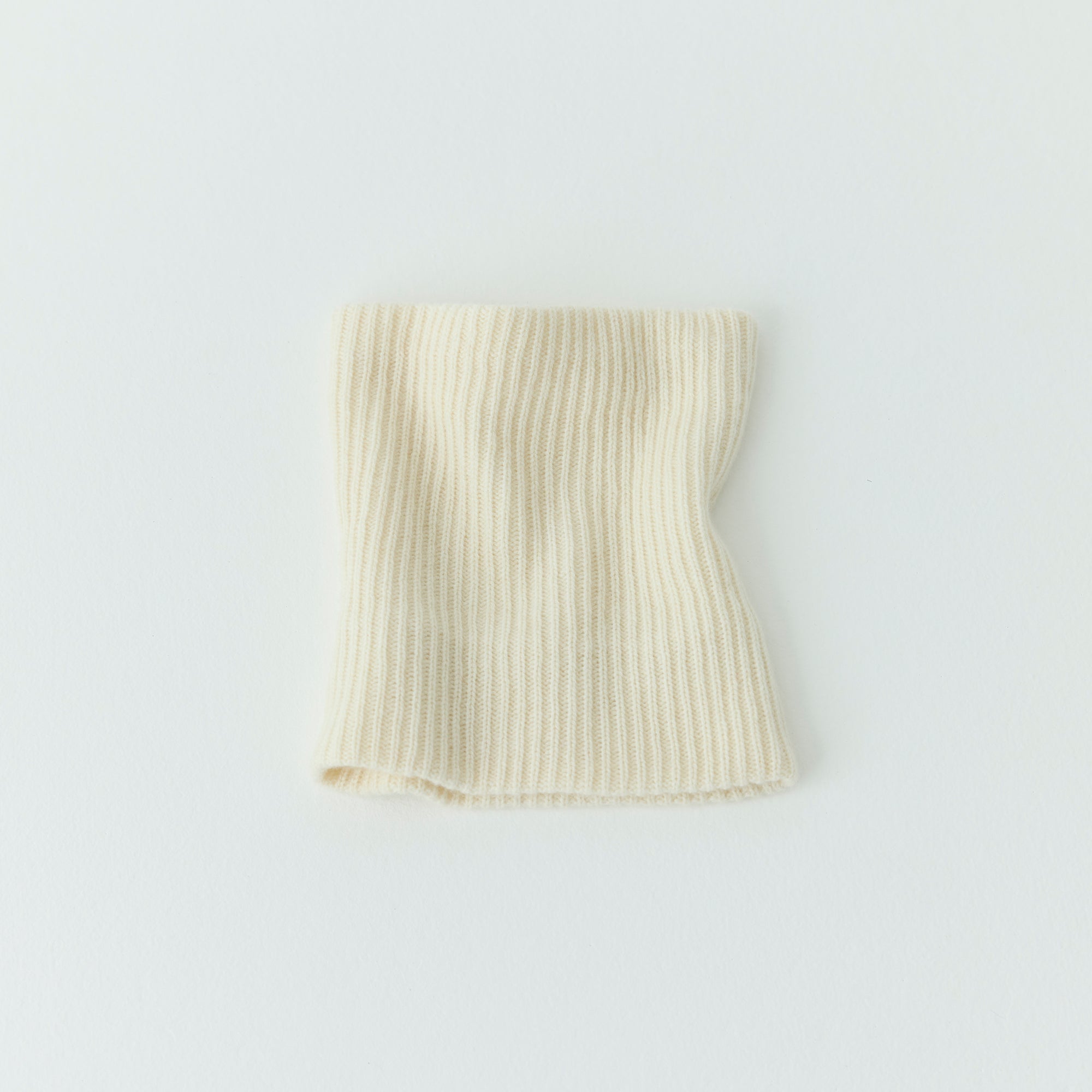 U#08 | リブニットスヌード