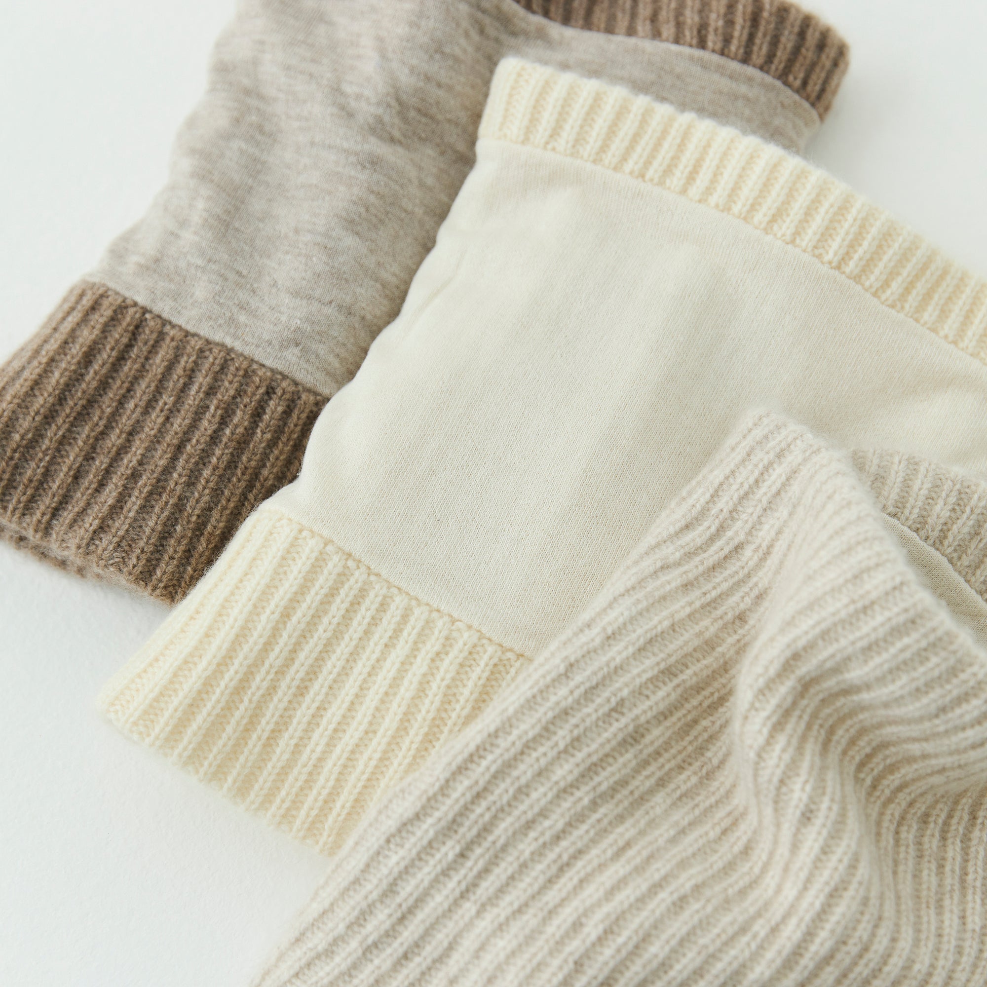 U#08 | リブニットスヌード