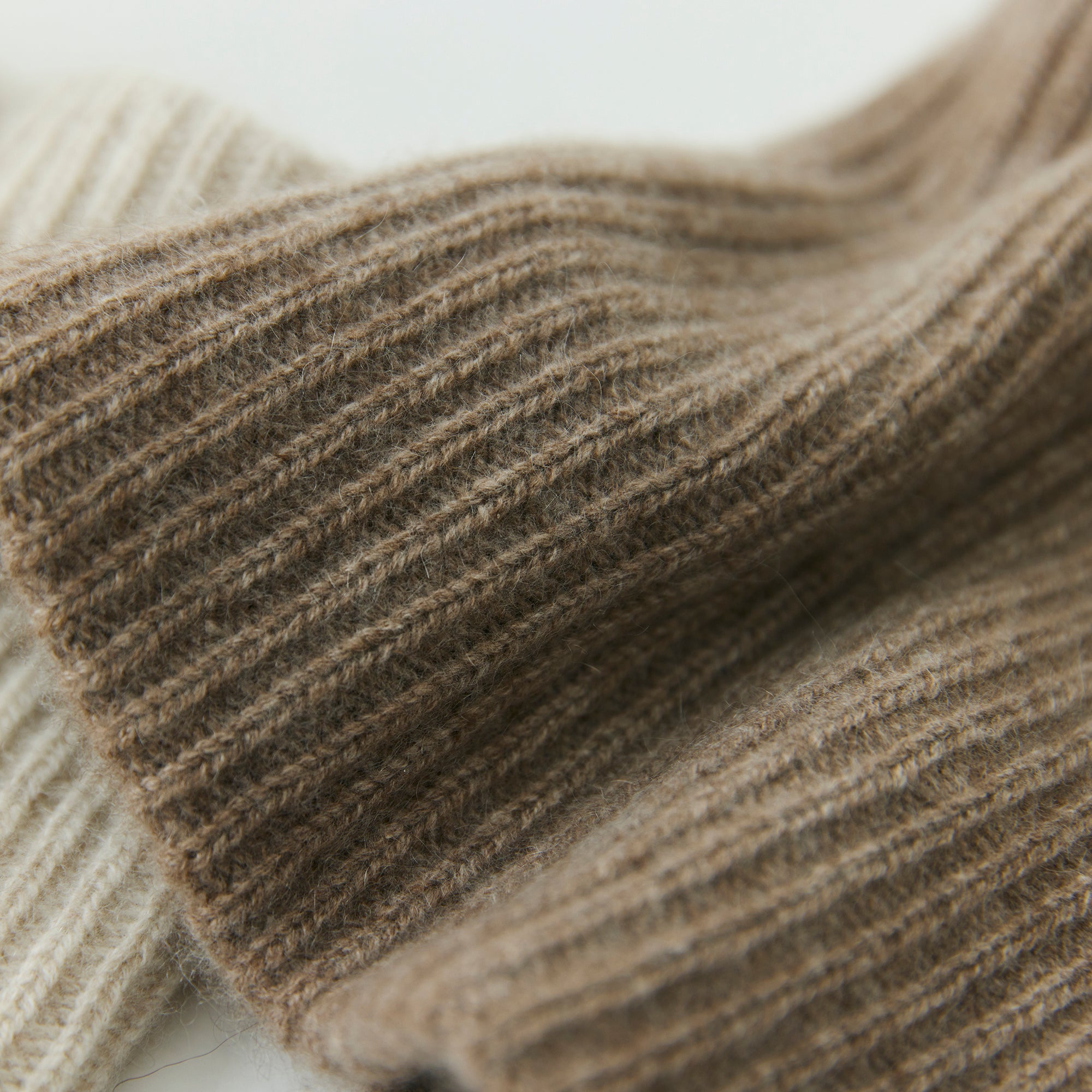 U#08 | リブニットスヌード