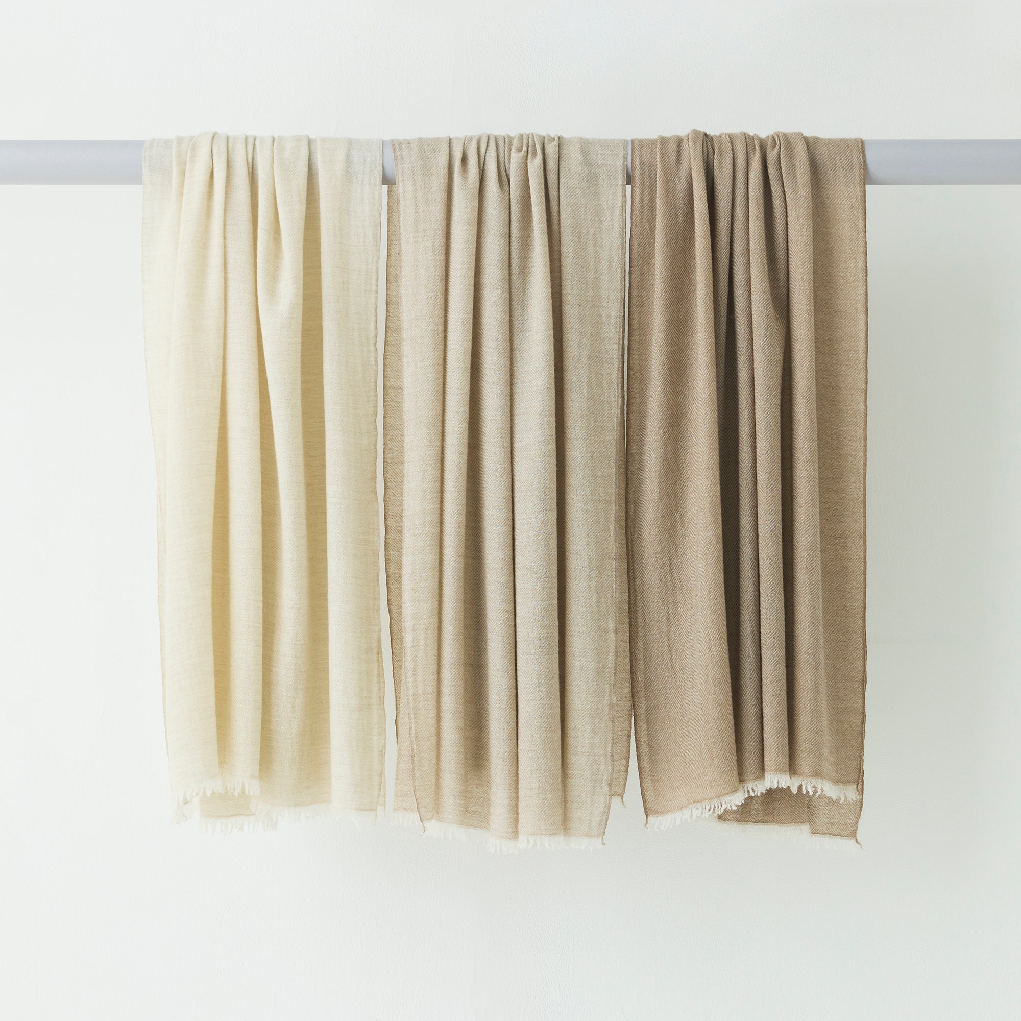 #14 | カシミヤ梳毛綾織縮絨ストール