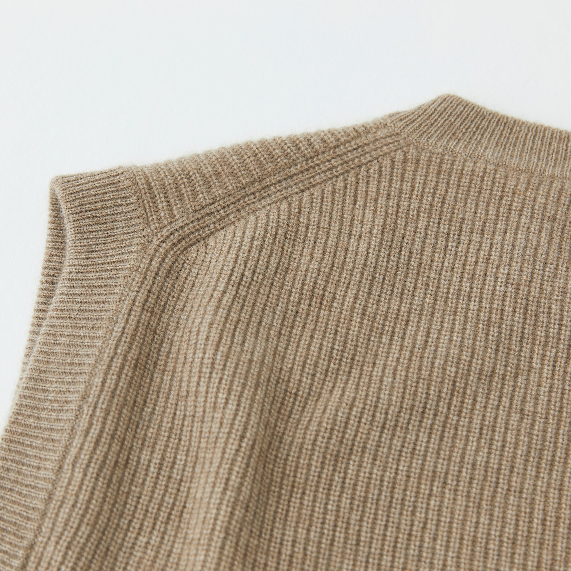 W#02 | リブニットVネックベスト