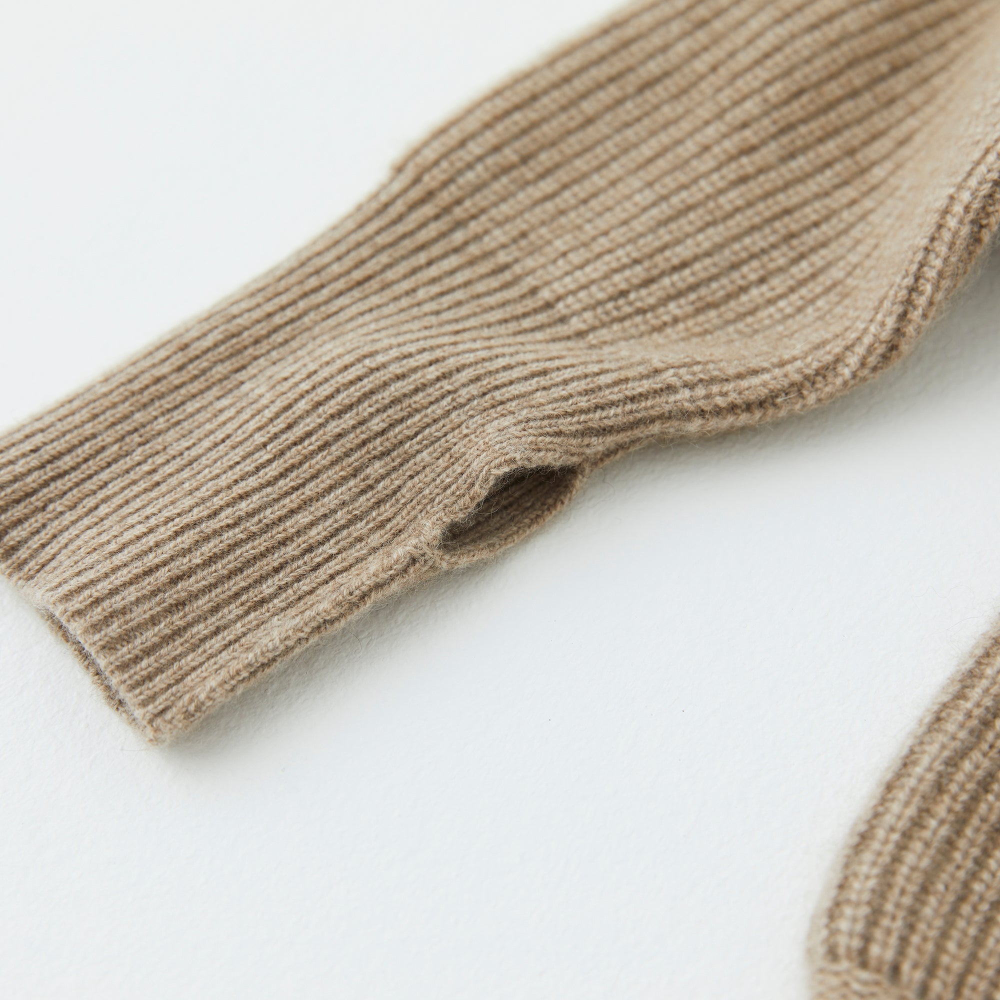 W#01 | リブニットクルーネックセーター