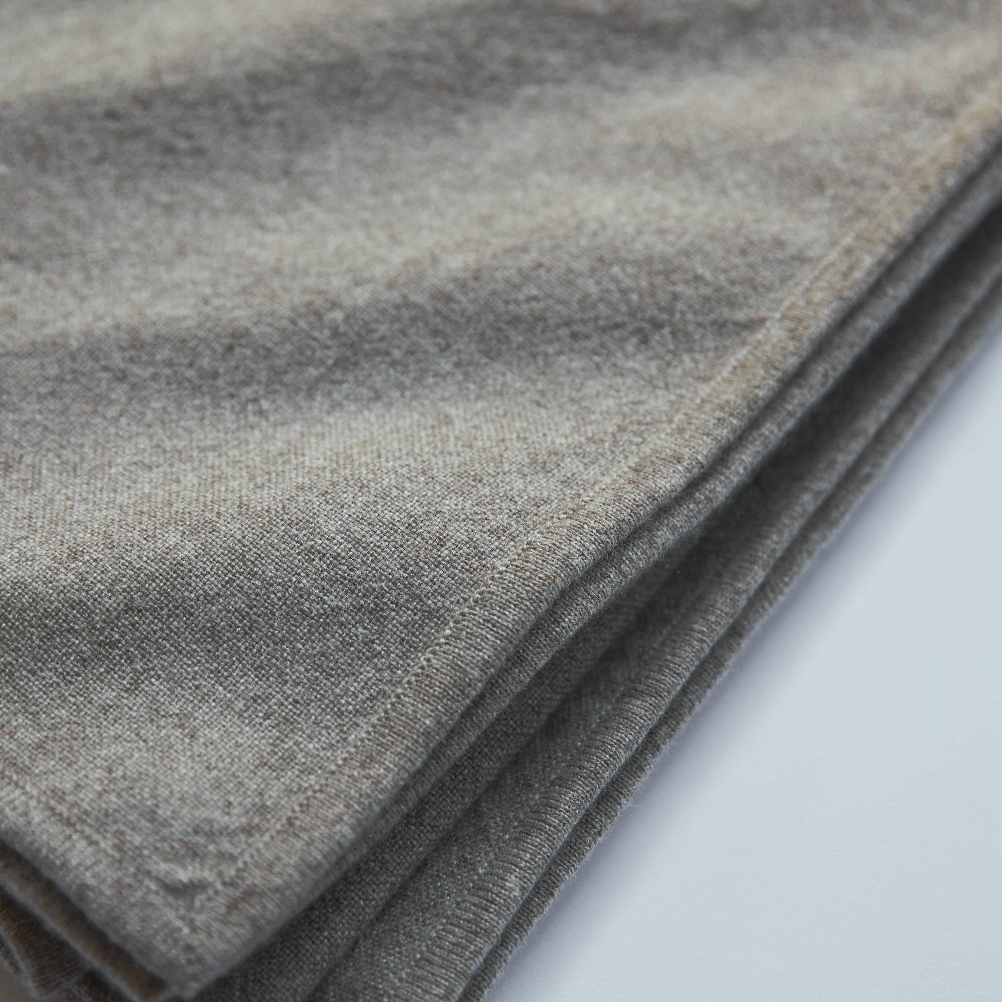 U#03 | パイピングビッグサイズブランケット