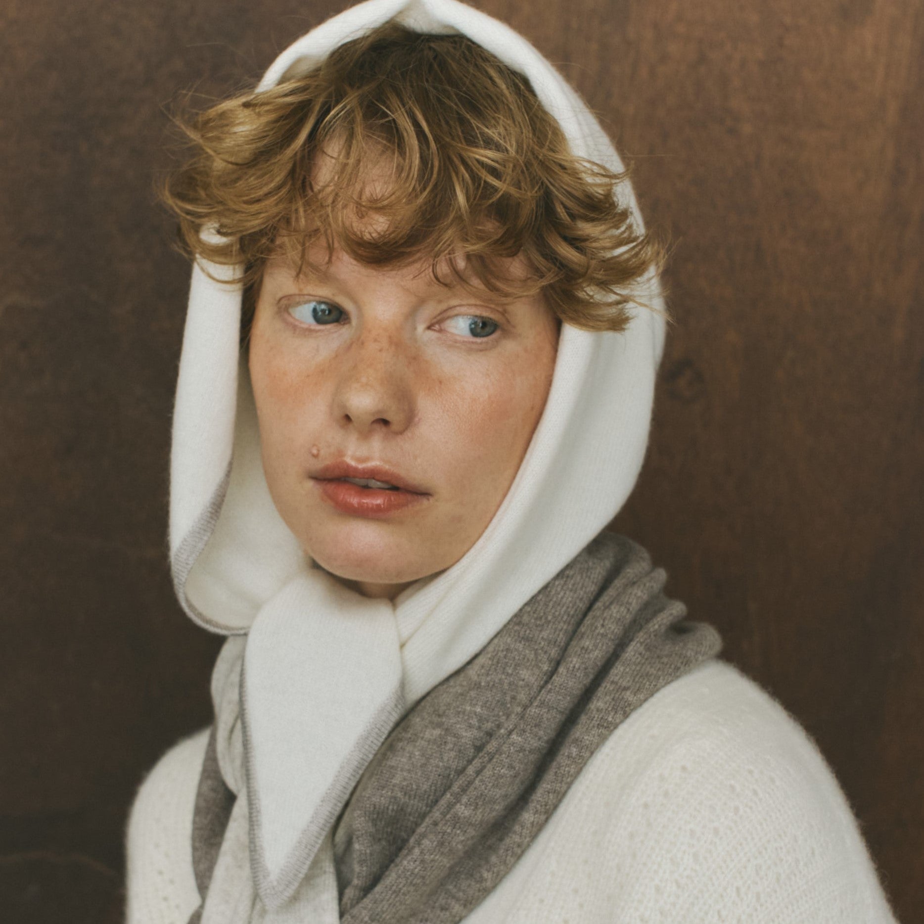 cashmere diamond-shaped knit scarf(カシミヤ ダイヤモンドスカーフ)