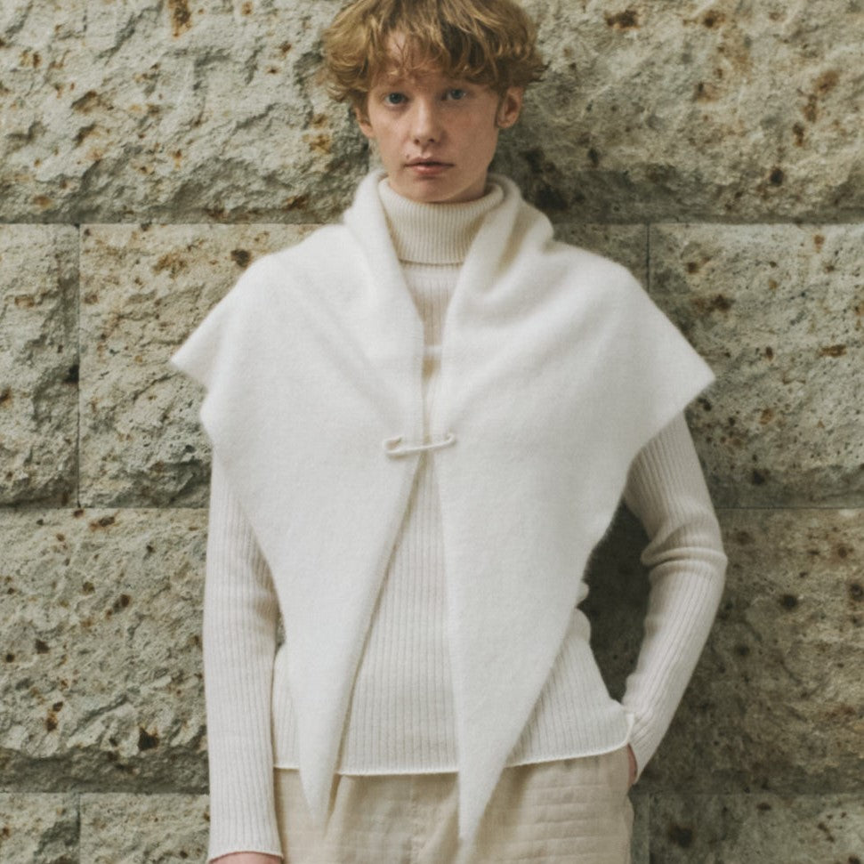 fox cashmere triangle knit scarf(フォックスカシミヤ トライアングルニットスカーフ)