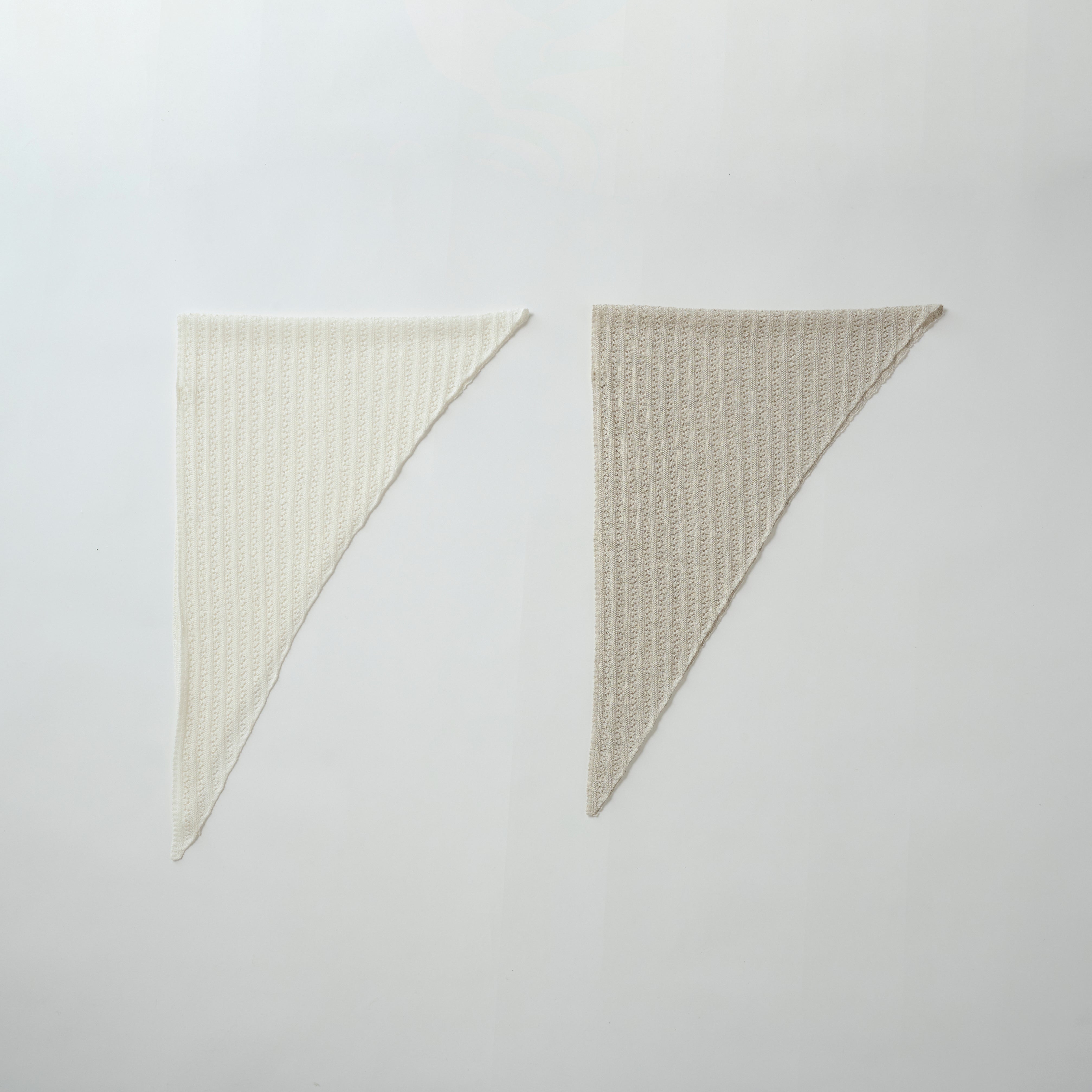 triangle knit scarf(トライアングル ニットスカーフ)