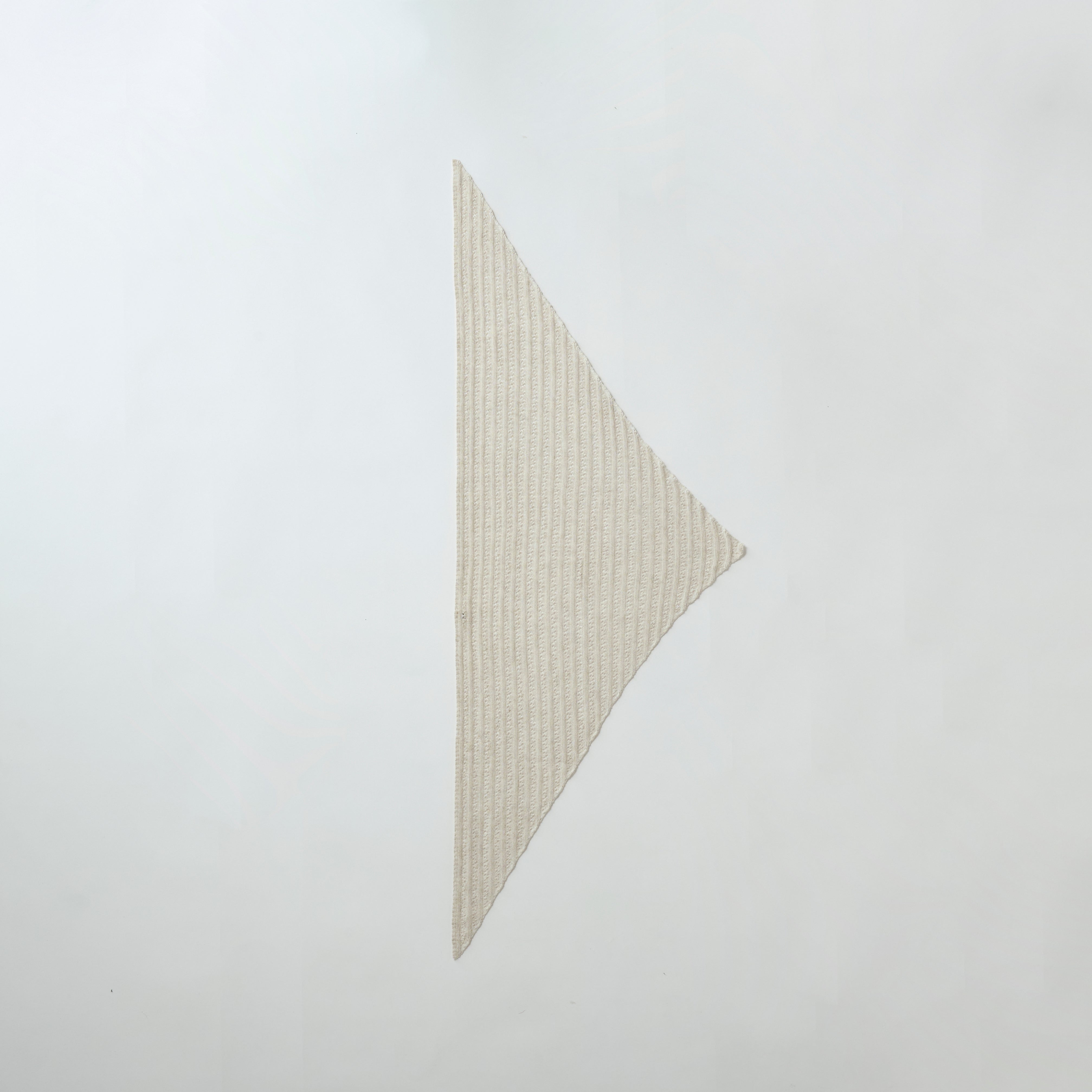 triangle knit scarf(トライアングル ニットスカーフ)