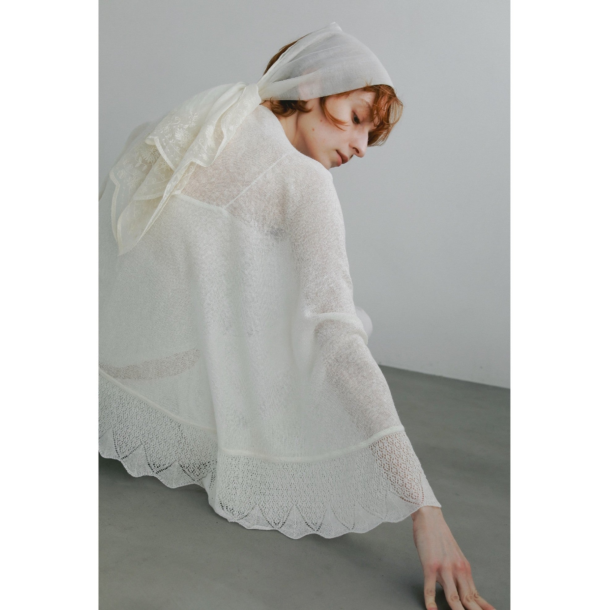 lace knit semicircle shawl(透かし編み 半円ストール)