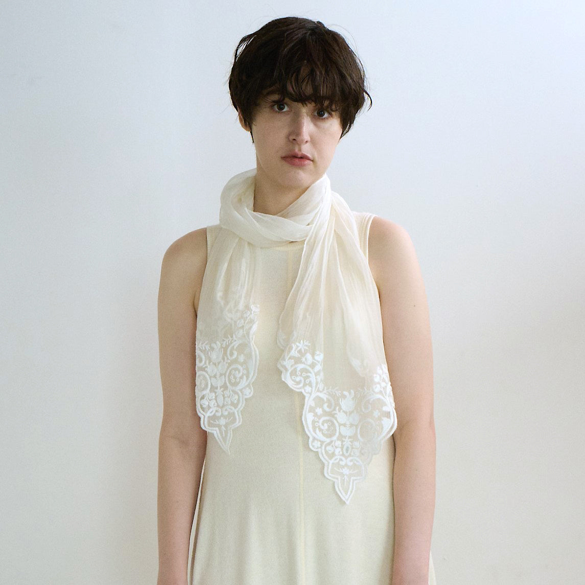 【Coming Soon】indian scallop embroidery petite stole(インド製スカラップ刺繍プチストール)