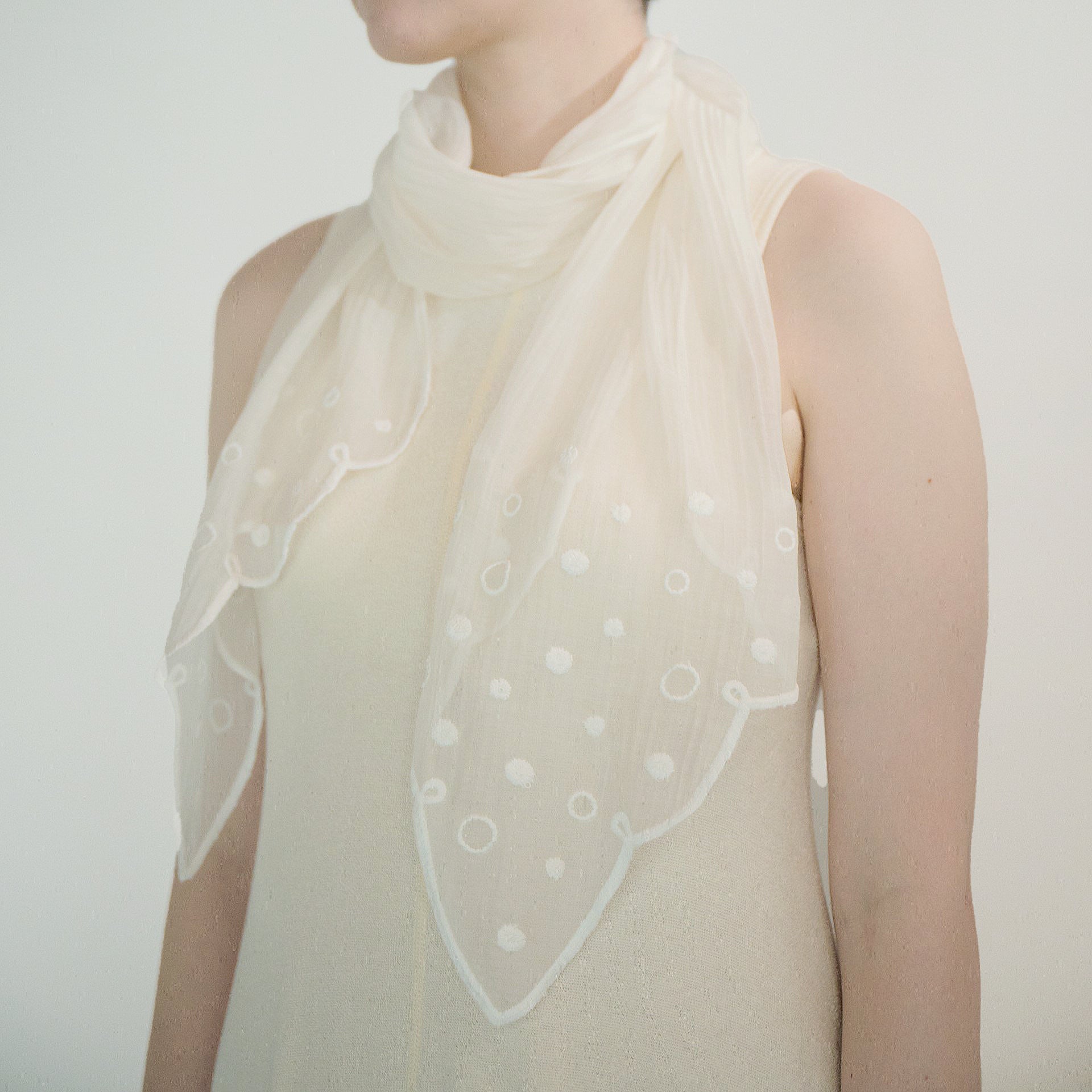 【Coming Soon】indian scallop embroidery petite stole(インド製スカラップ刺繍プチストール)