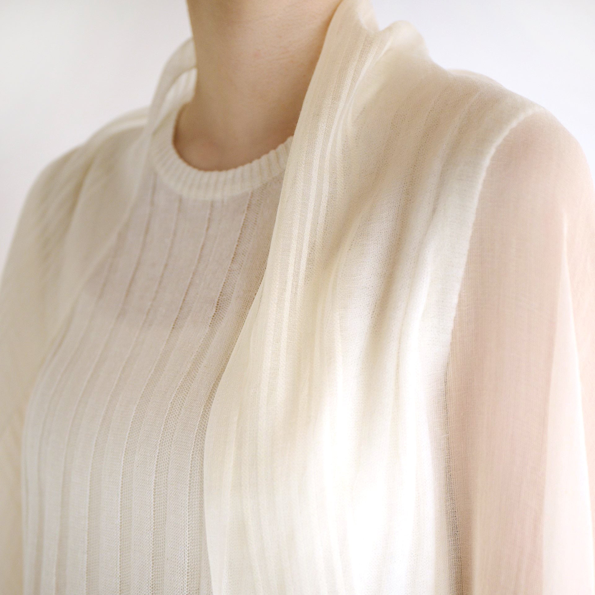 cashmere sheer stole(カシミヤ100%シアーストール)