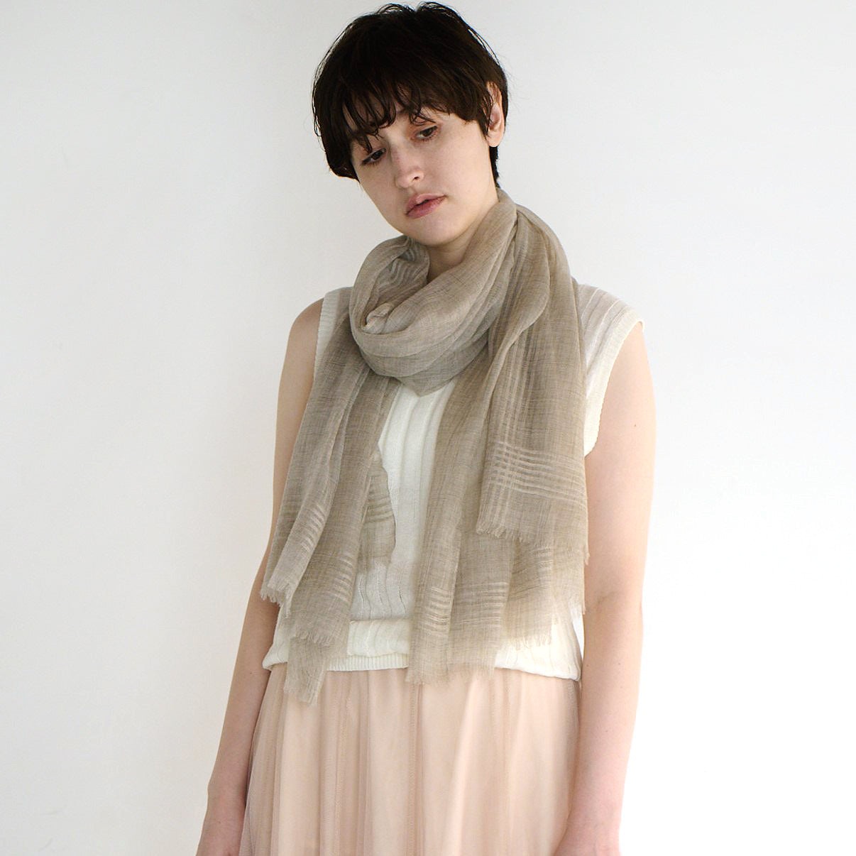 cashmere sheer stole(カシミヤ100%シアーストール)