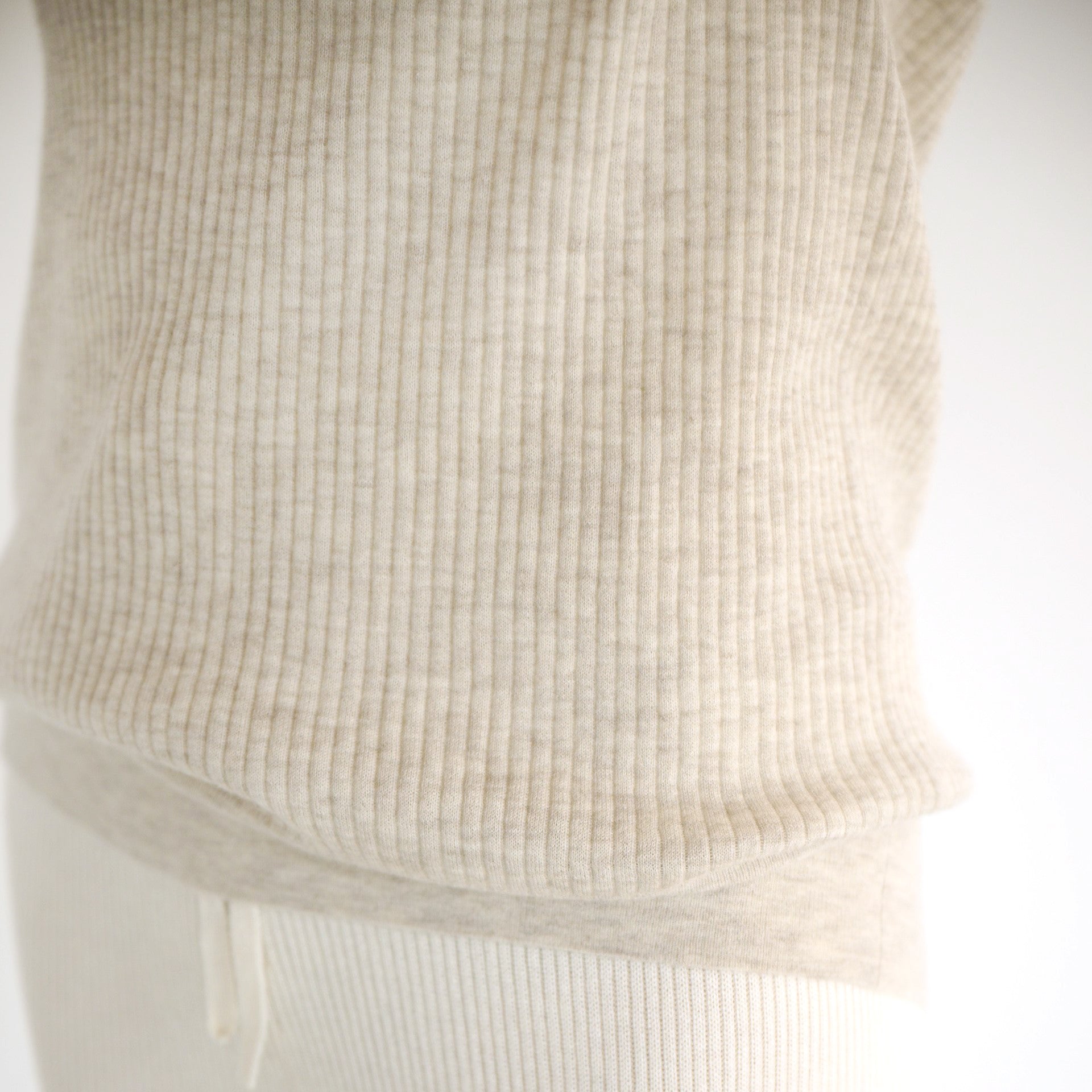 cashmere rib knit sleeveless pullover(カシミヤ100％リブニットノースリーブ)