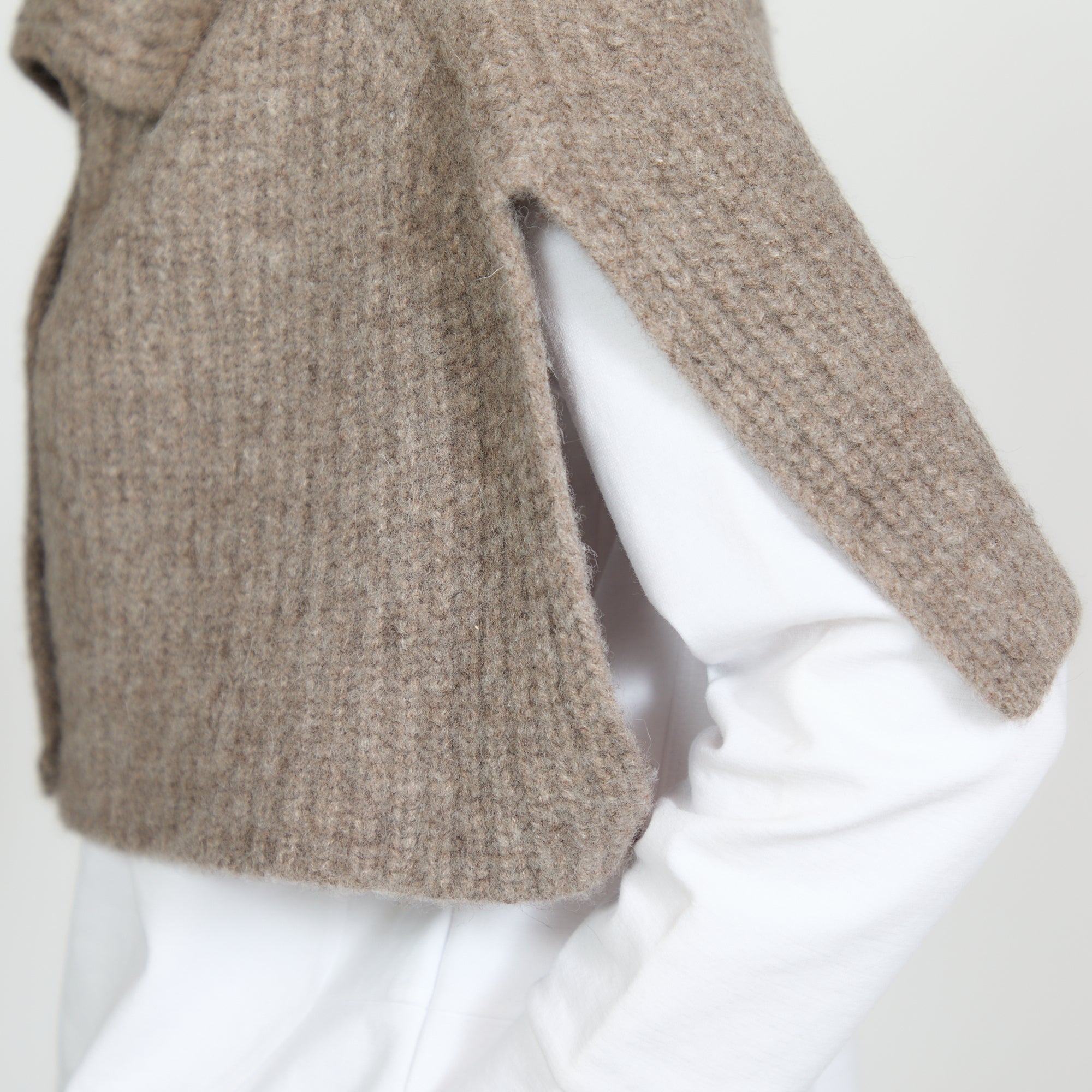 wool cape(ウール ケープ)