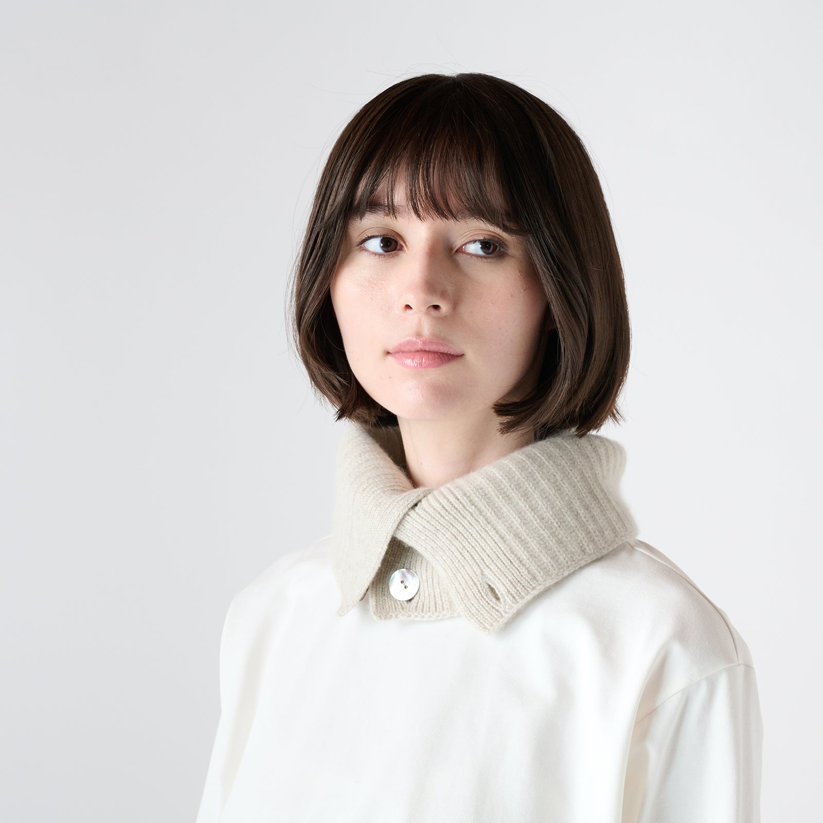 cashmere button neck warmer（カシミヤ ボタン付きネックウォーマー）