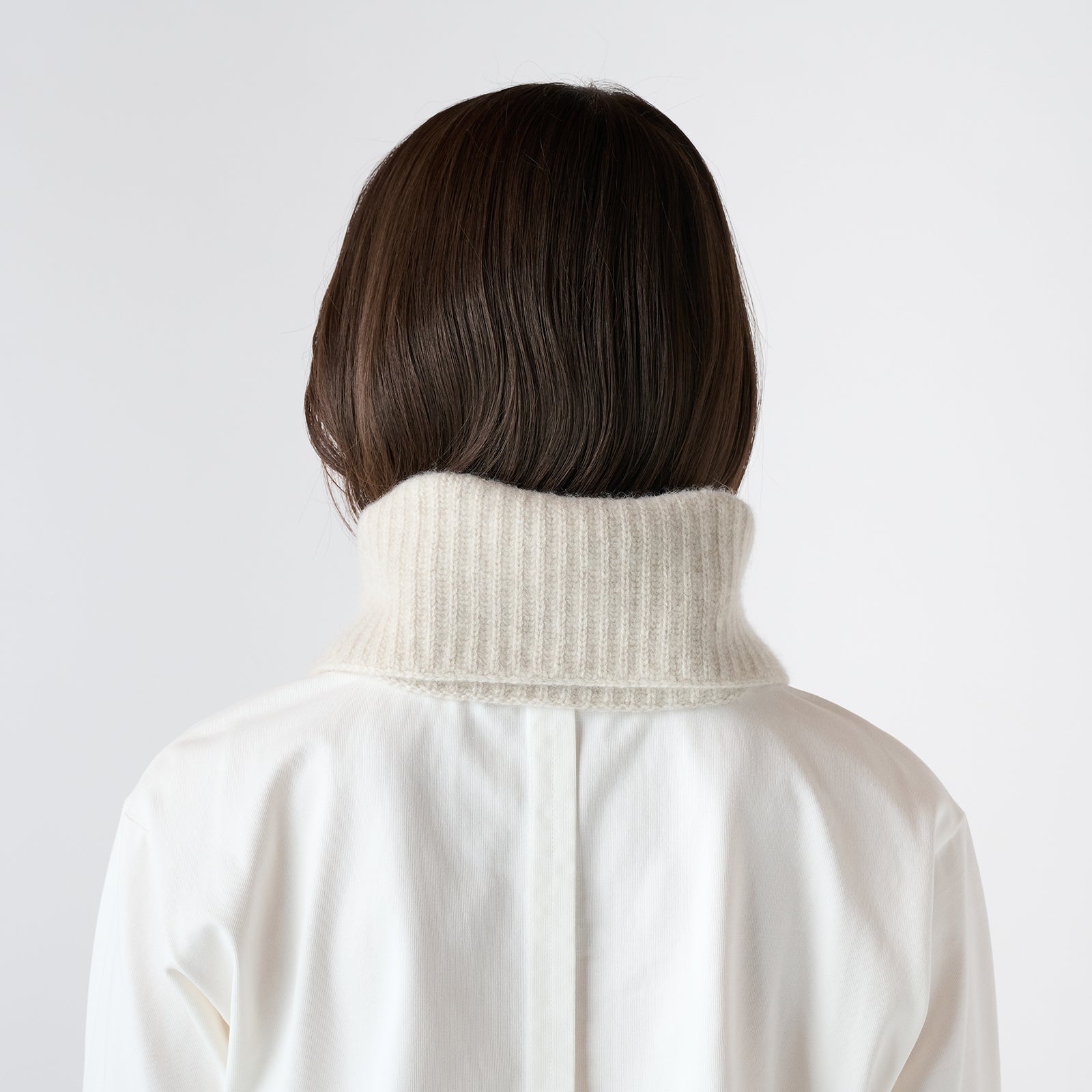 cashmere button neck warmer（カシミヤ ボタン付きネックウォーマー）