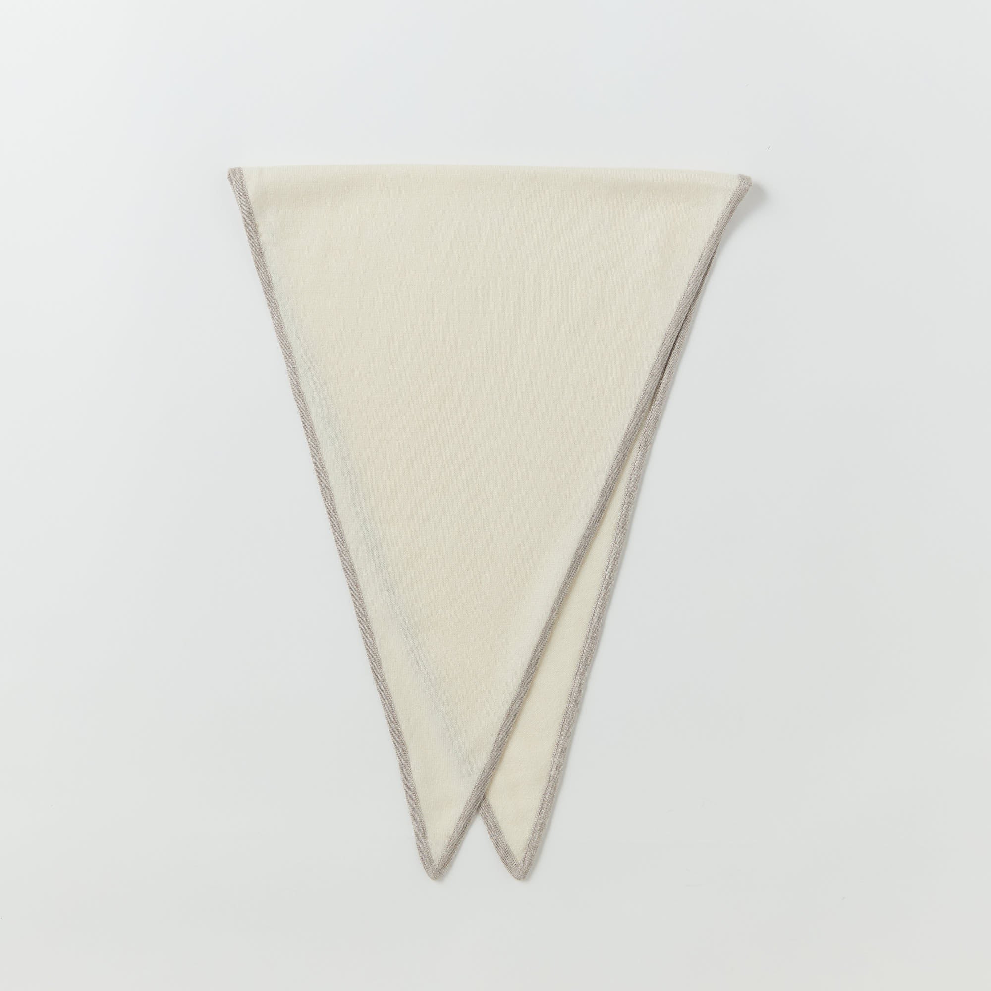 cashmere diamond-shaped knit scarf(カシミヤ ダイヤモンドスカーフ)