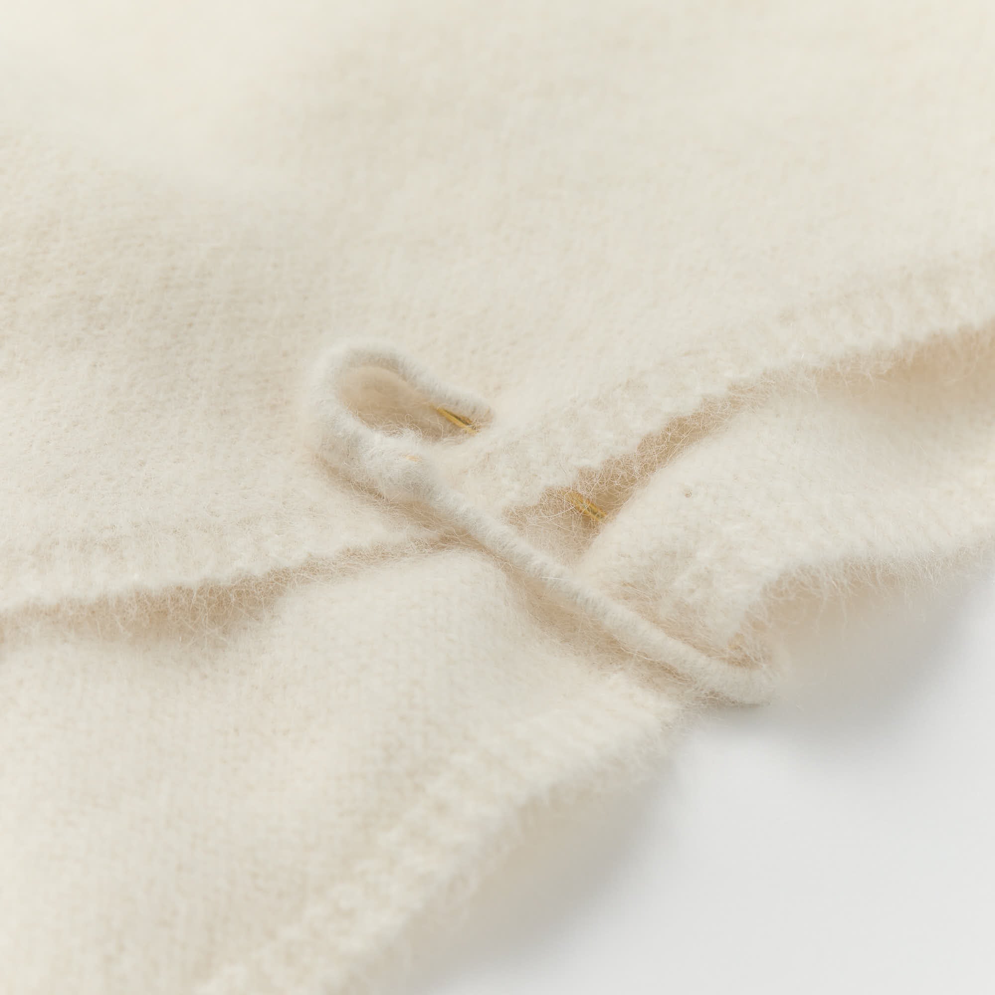 fox cashmere triangle knit scarf(フォックスカシミヤ トライアングルニットスカーフ)