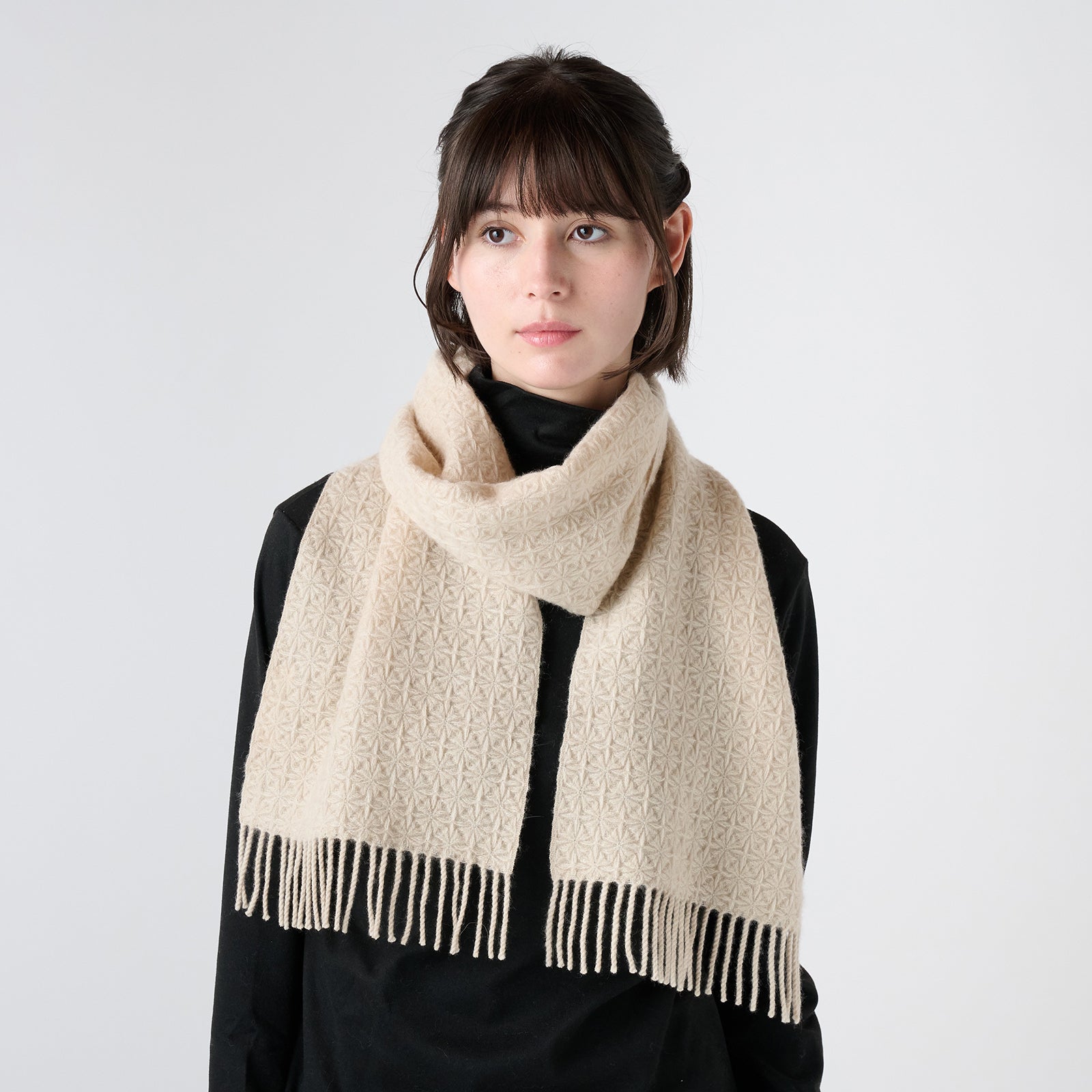 textured felted muffler（ぽこぽこ縮絨 マフラー）