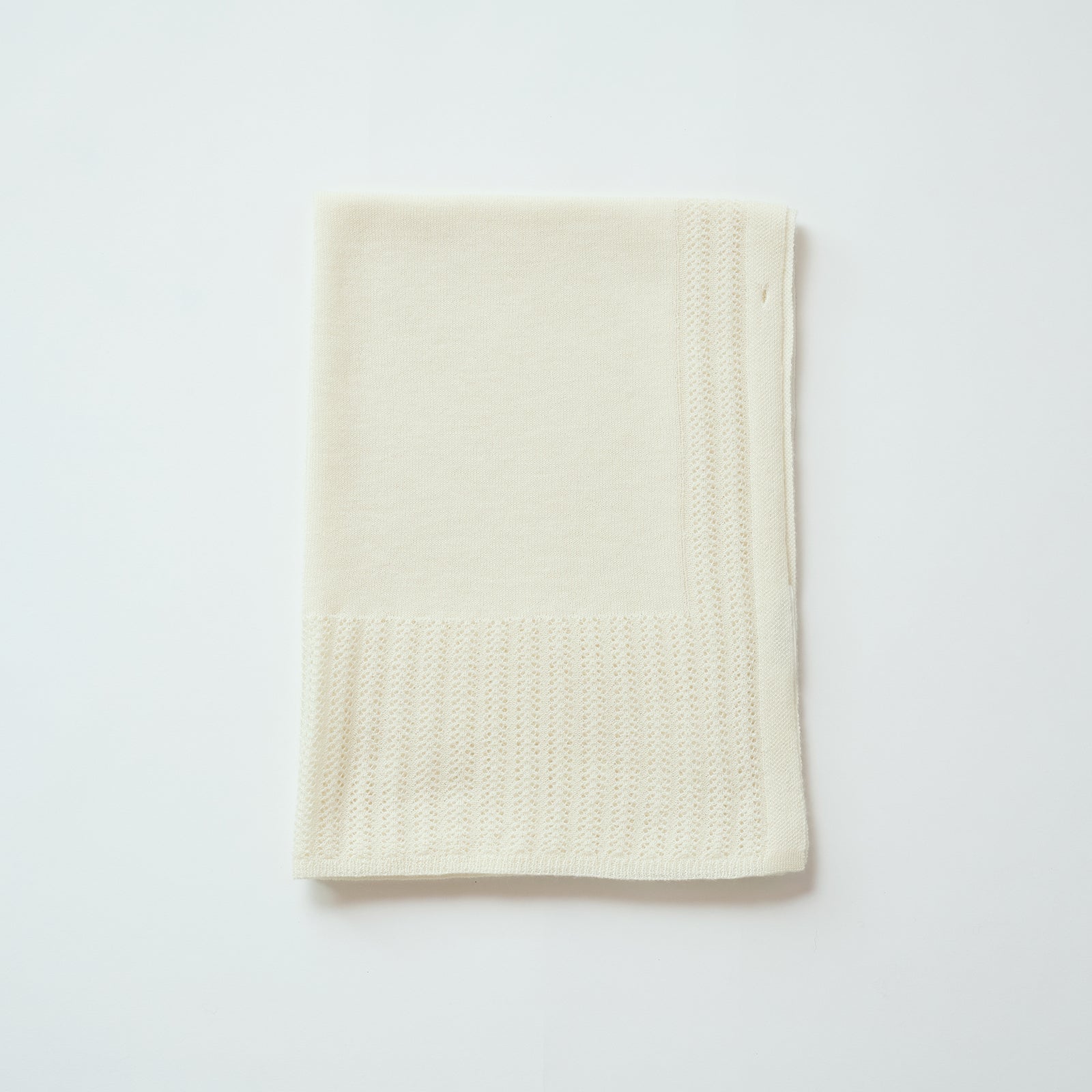 button knit stole（ボタン付き ニットストール）
