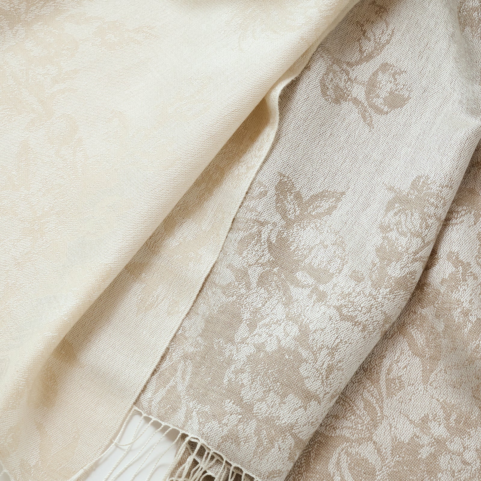 silk cashmere jacquard stole（シルクカシミヤ ジャカードストール）