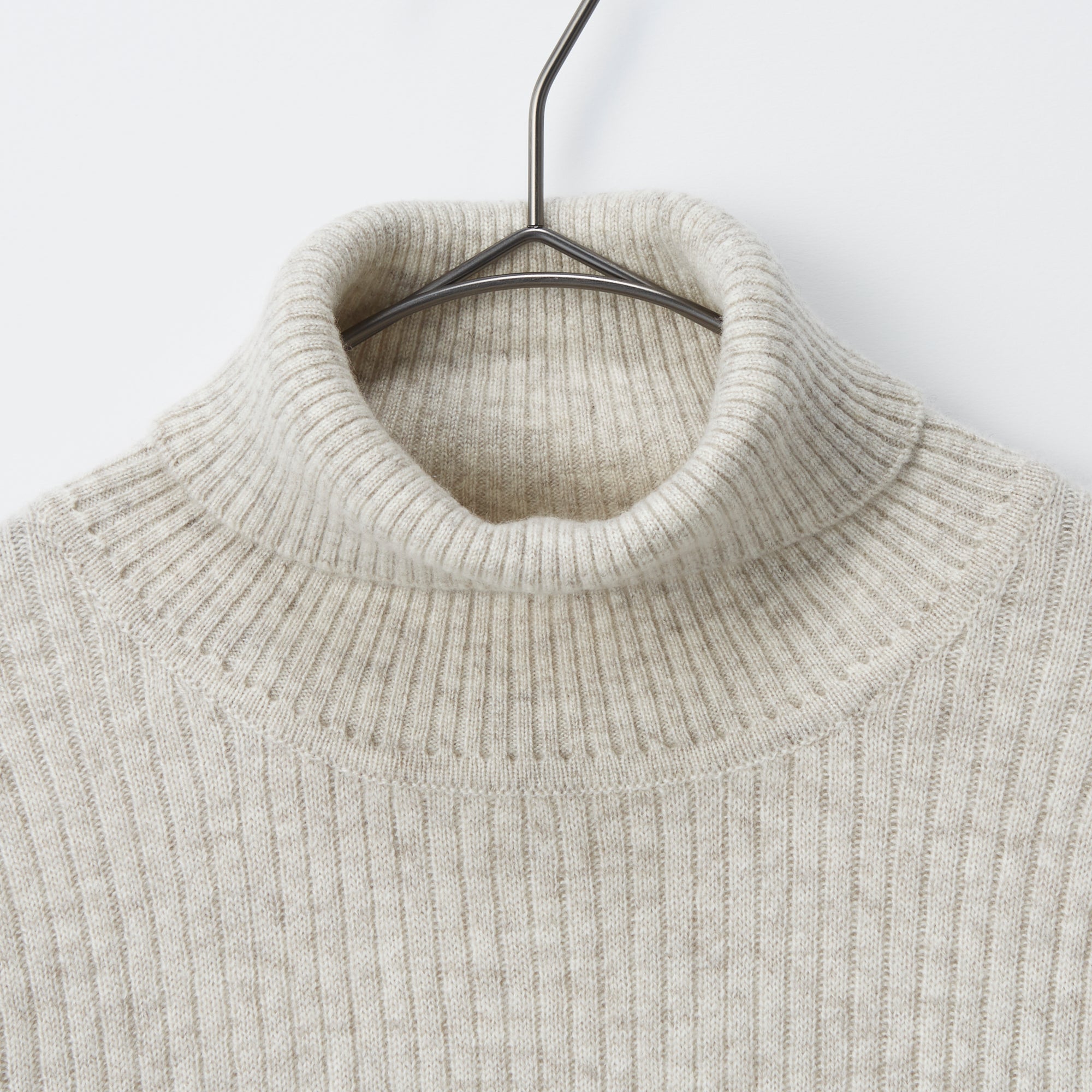 cashmere ribk nit turtle neck(カシミヤリブニットタートルネック)