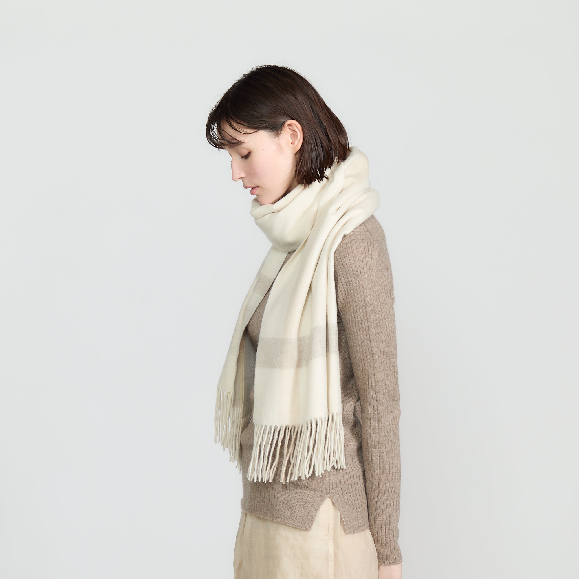 【Coming Soon】cashmere jacquard stole(カシミヤ紡毛起毛ジャカードストール)