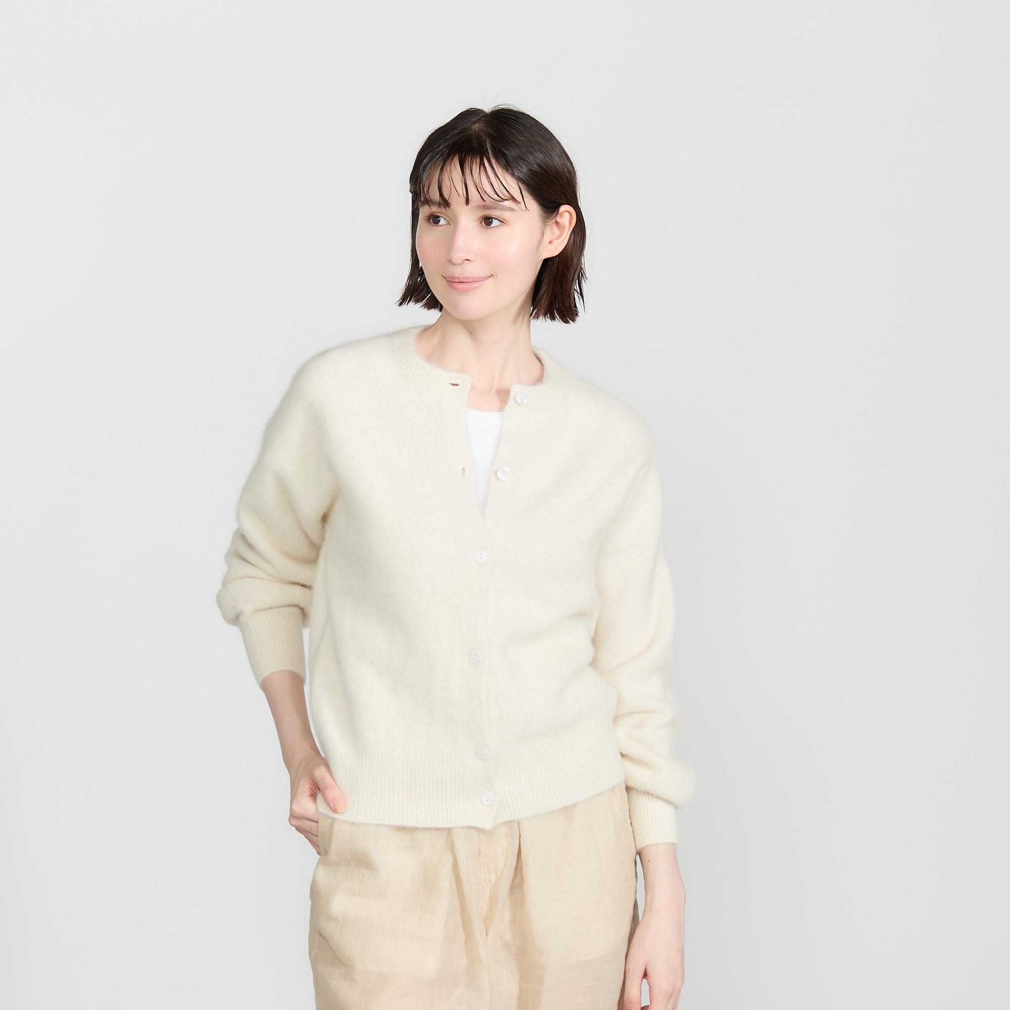 【Coming Soon】fox cashmere crew neck cardigan(フォックスカシミヤ クルーネックカーディガン)