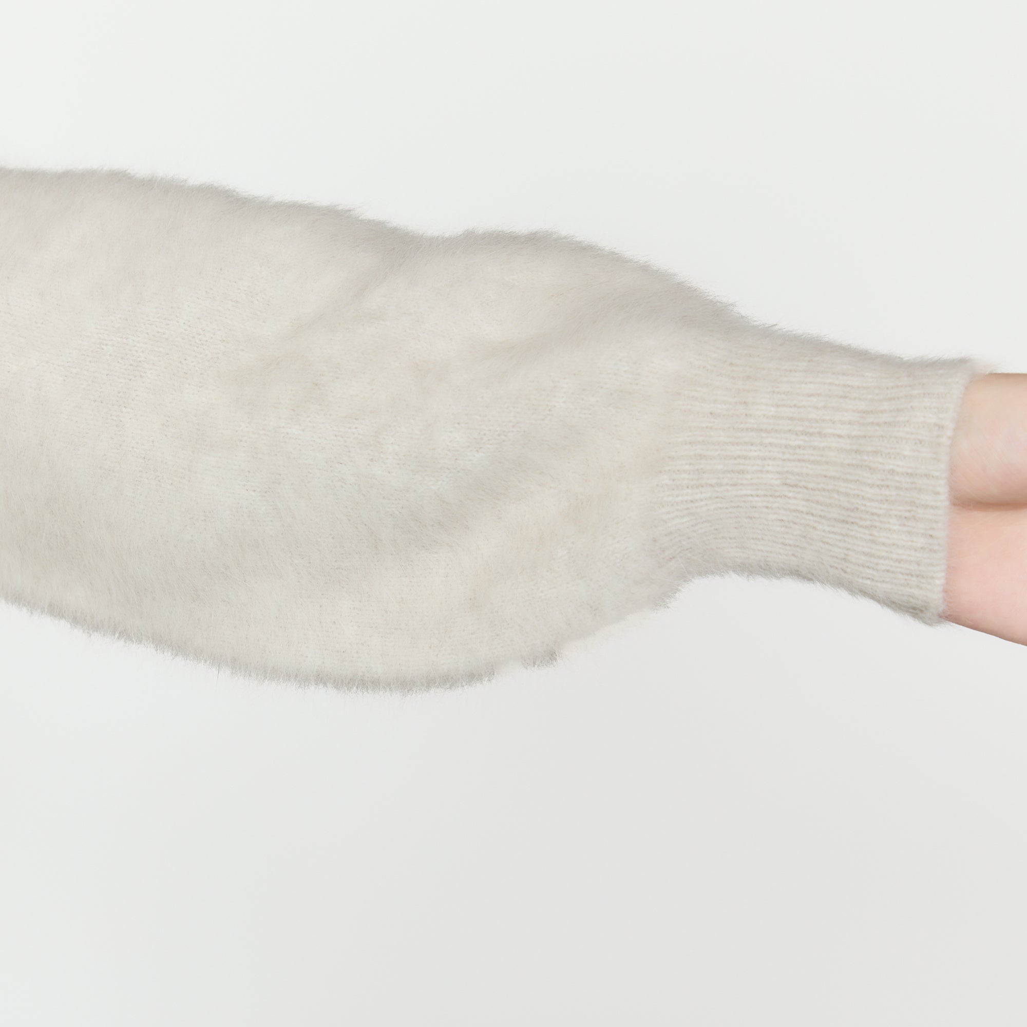 【Coming Soon】fox cashmere crew neck cardigan(フォックスカシミヤ クルーネックカーディガン)