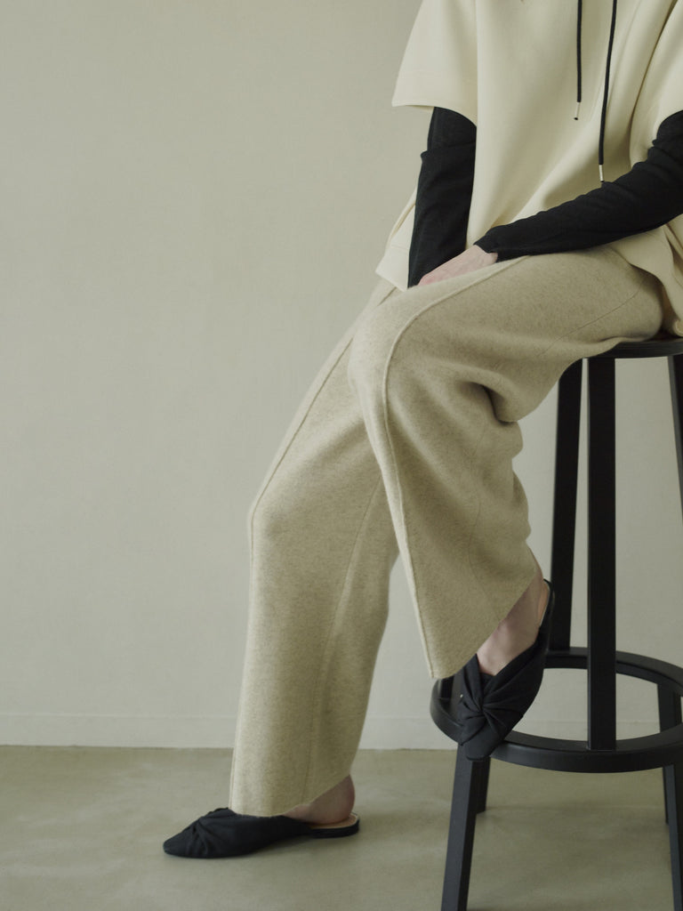 cashmere knit center-seam pants  #65470002